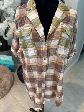 Plaid Button-Front Shirt Tunic in Brown and Olive